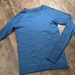 LULULEMON Blue Longsleeve Tight Shirt Sz Med